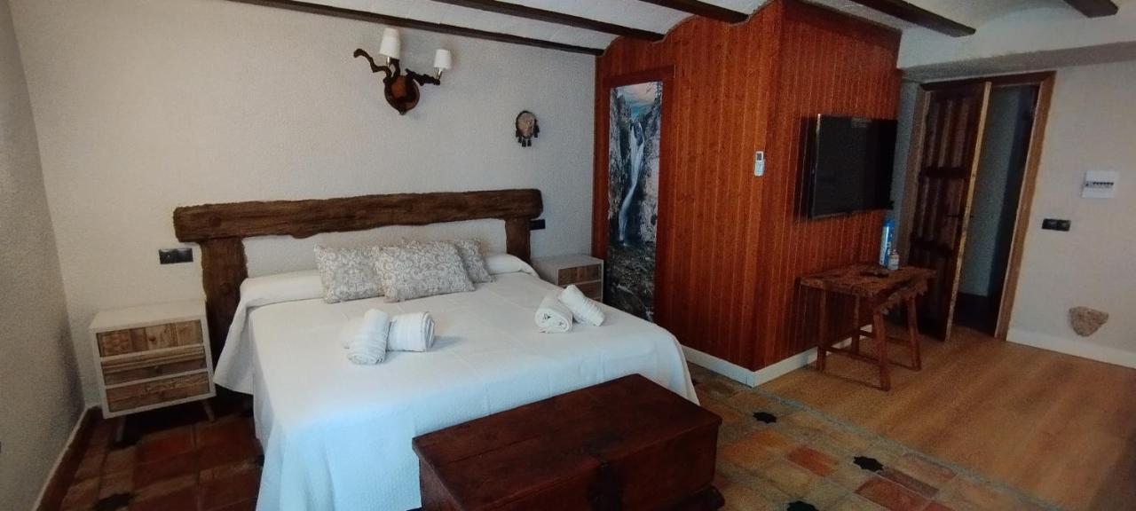 La Casa De La Abuela Guest House Cazorla Luaran gambar